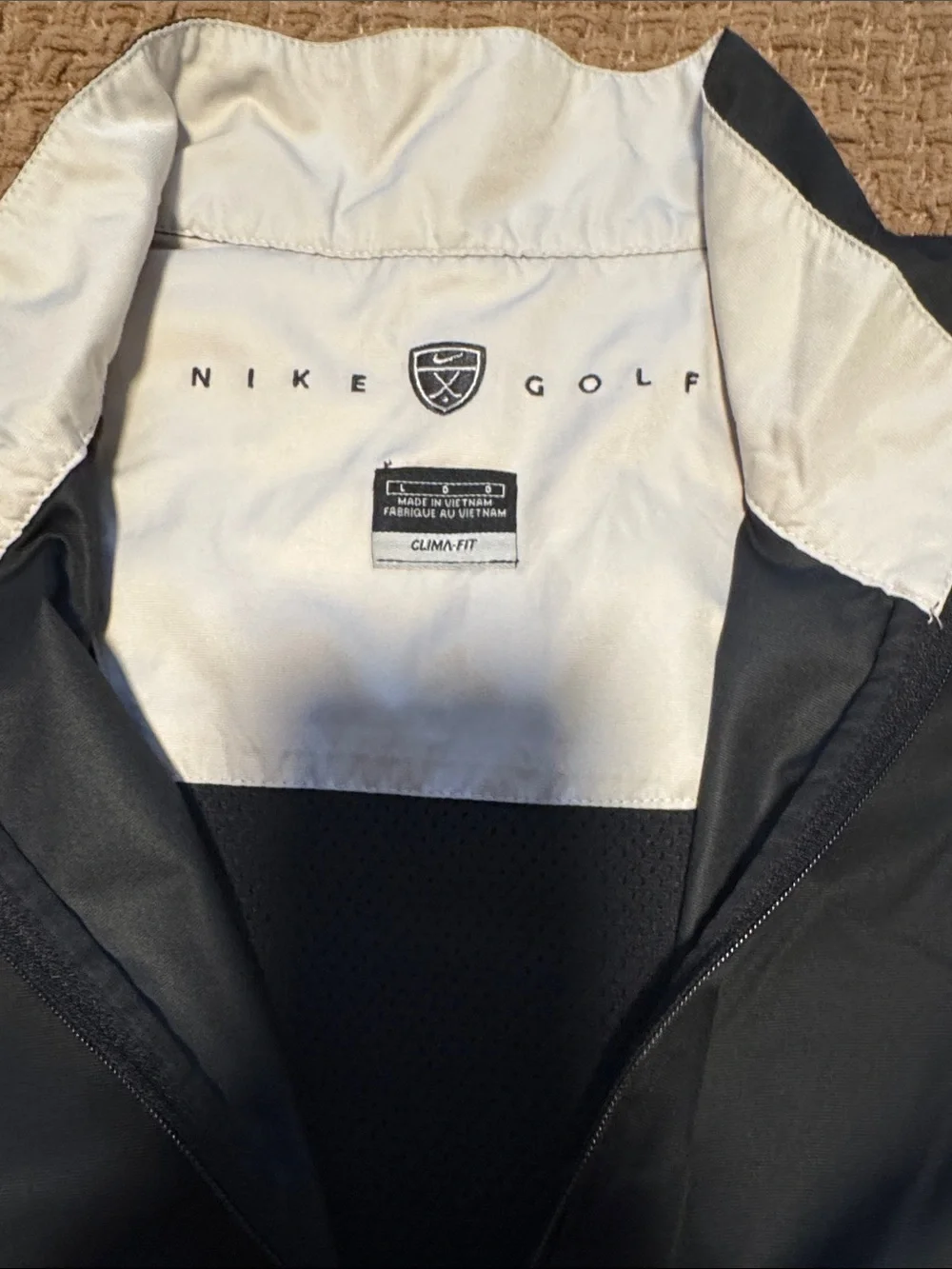 Nike Black Pullover Windbreaker with White Contrast Collar
